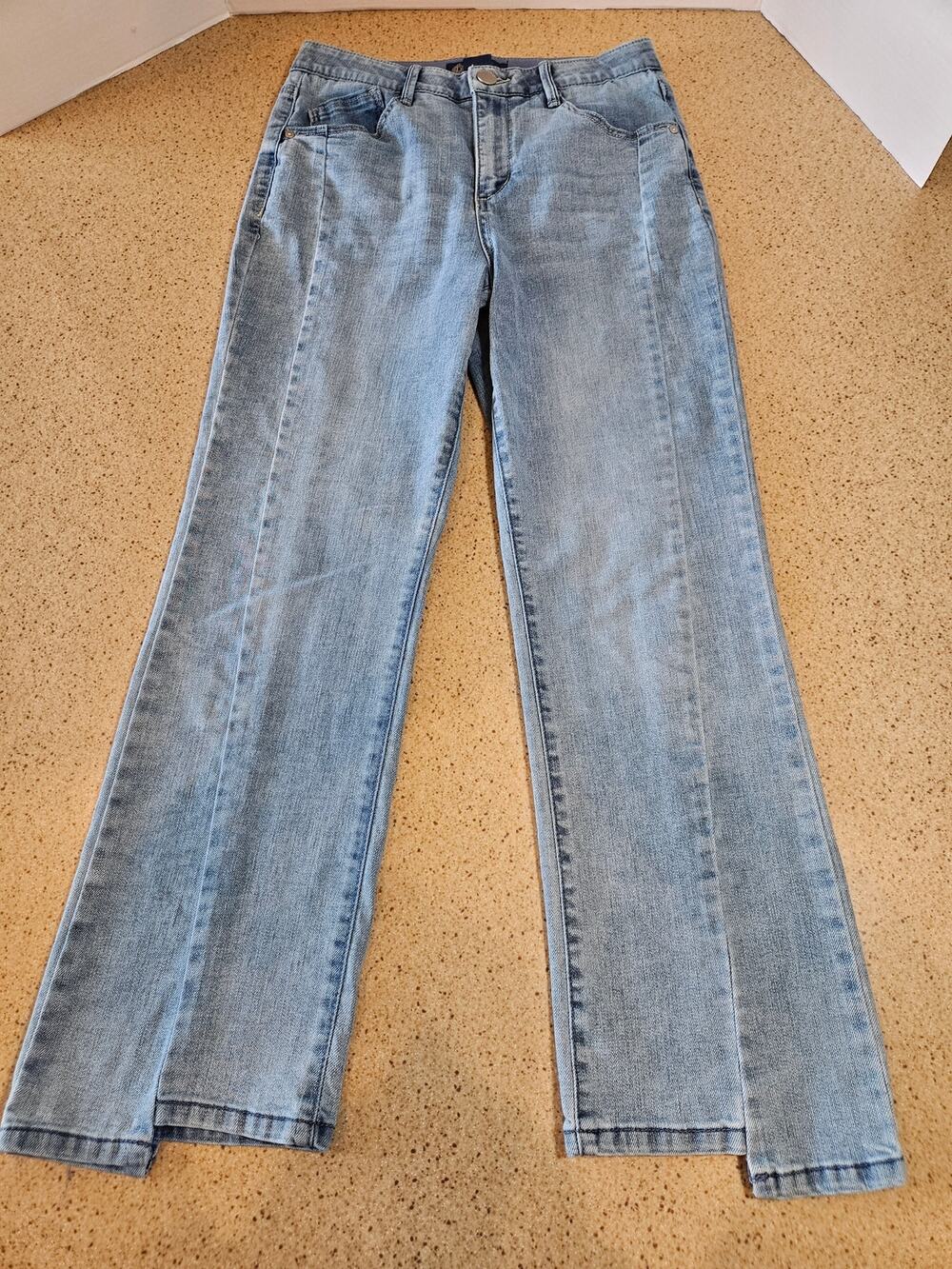 Democracy "Ab" solution Skyrise Step Hem Light Wash Front Seam